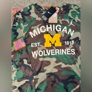 Nike Jordan NWT Michigan Wolverines Camo Long Sleeve Shirt XL Dri-FIT Military